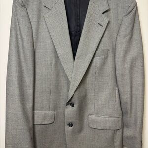 Vtg  90’s Burberry Blazer 100% Wool/silk lining Houndstooth Sports Coat 44R